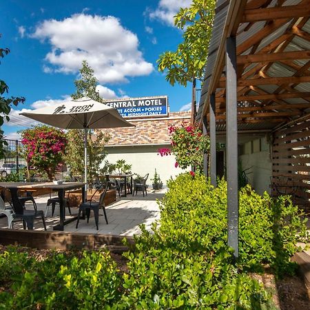 Longreach Most Central Motel Екстер'єр фото